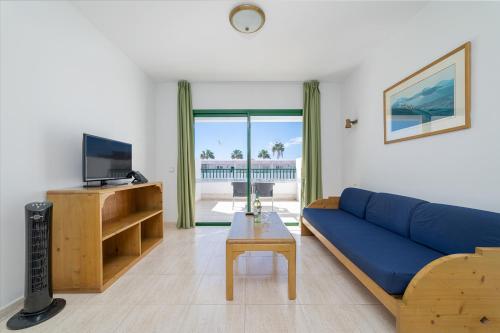 Apartamentos Galeon Playa - image 8