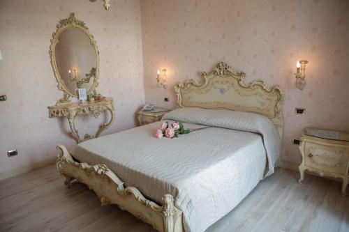 Hotel Imperiale - image 12