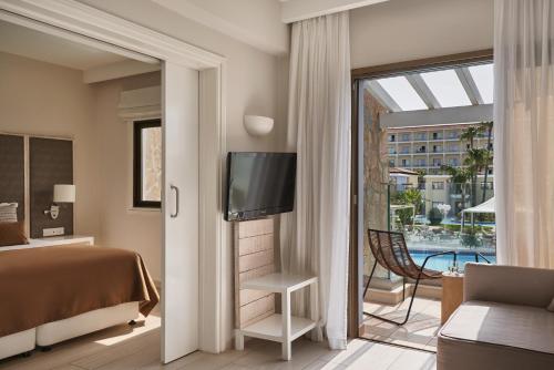 Atlantica Aeneas Resort - image 13
