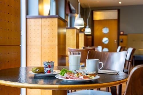 餐飲選擇, Coffee Fellows Hotel Leipheim Süd (Coffee Fellows Hotel Leipheim Sud) in 萊法伊姆