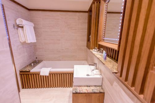 Galgorm Spa & Golf Resort - image 11