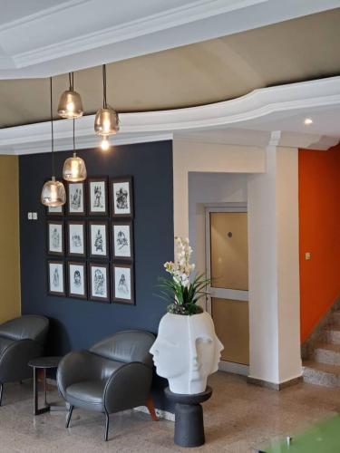 บริการและสิ่งอำนวยความสะดวก, Futuris Hotel in ดูอาลา