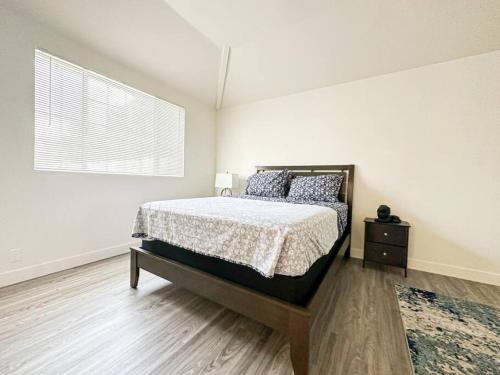 Modern Friendly 3BR Habitat - WO - BUR