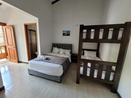 Quadruple Room with Balcony image 6
