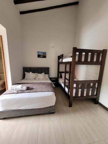 Quadruple Room with Balcony image 4