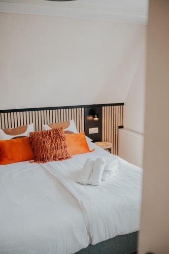 Bruist Bistro Bar Beds