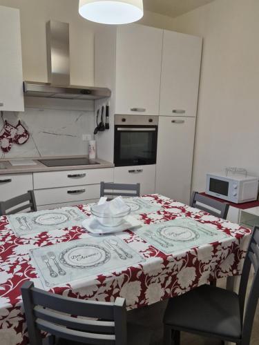  Appartamento centralissimo,a 20 mt dal mare in Varraze
