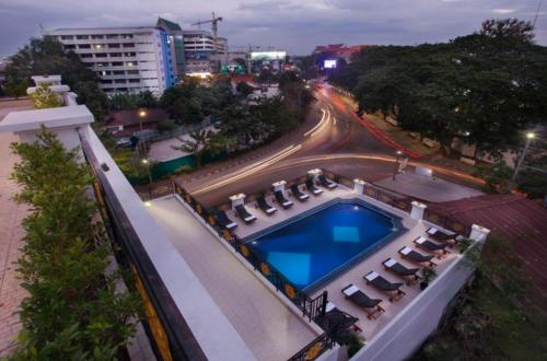Swimmingpool, Metro Xaysomboun Hotel in Vientiane