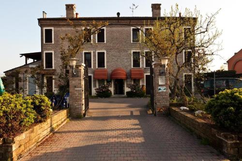 Locanda Del Re sole - Accommodation - Ferrara