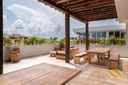 NHOA 306A Lux 2BR Condo Top Jungle View Aldea Zama - image 4