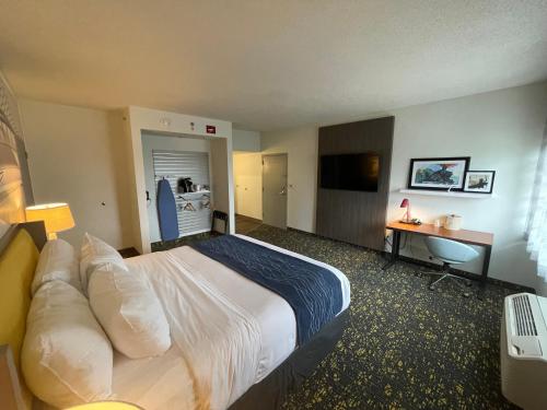 Saint Louis Airport Hotel