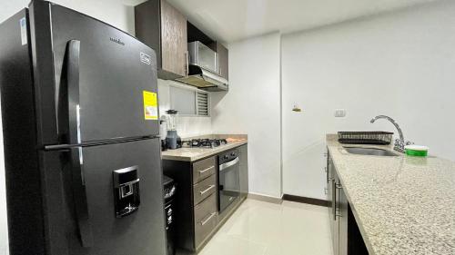 Apartamento moderno en conquistadotes, excelente ubicación.