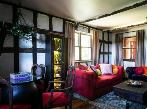 บริการและสิ่งอำนวยความสะดวก, The Cove Hotel in ซาเลม (MA)