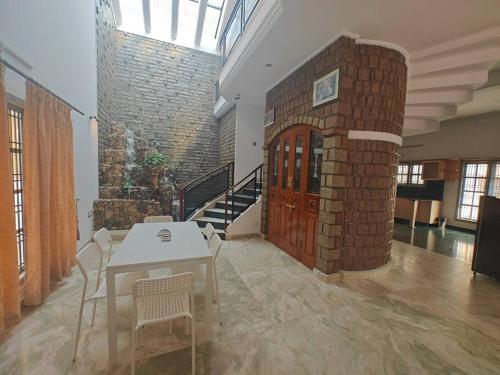 Villa image 7