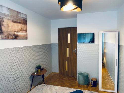 ClickTheFlat Solidarności City Center Apart Rooms – Warsaw, NM