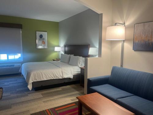 Holiday Inn Express Hotel & Suites Sioux Falls At Empire Mall, an IHG Hotel