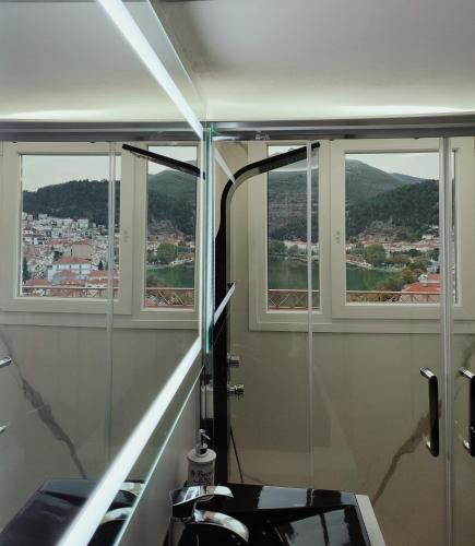 Panoramic suite