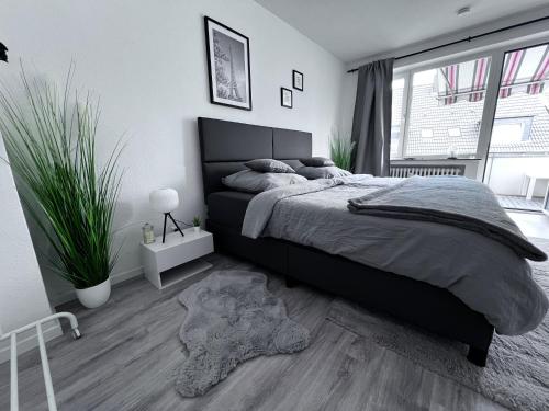 2 bedrooms, 3 beds