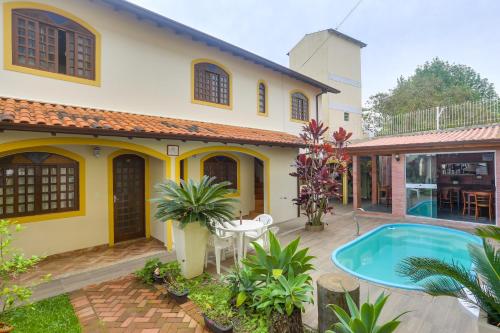 Pousada Carolina in กาโชเอย์รา โด บอม เชซุส