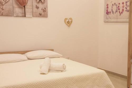  Quiet apartment in the middle of Salento + Jacuzzi in Cutrofiano