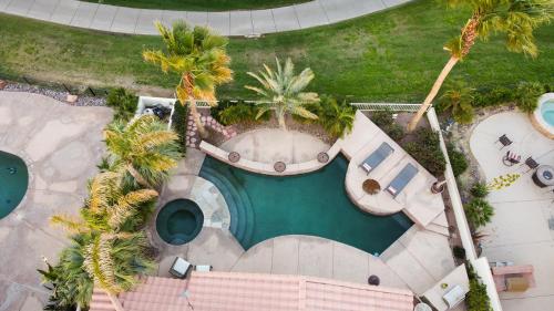 La Quinta Luxurious Vacation Home in La Quinta, USA