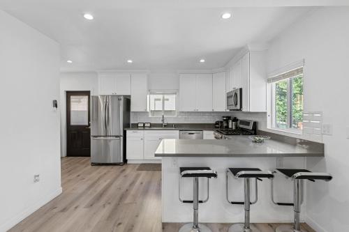 Mid-City Charm 2 BR 2 Bath with Parking 1, Los Angeles (zdjęcie 8)