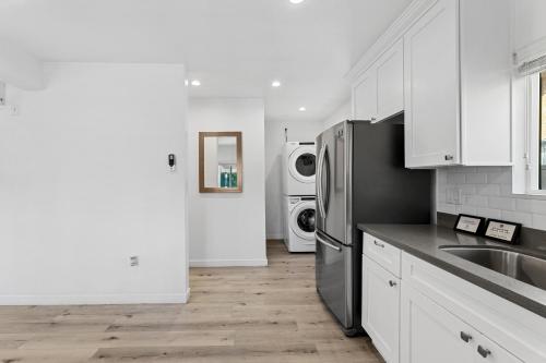 Mid-City Charm 2 BR 2 Bath with Parking 1, Los Angeles (zdjęcie 6)
