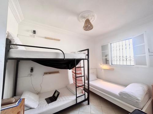 1 bunk bed