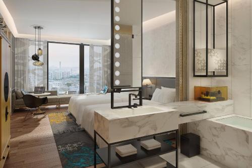 Deluxe Guest Room With Twin Beds image 4