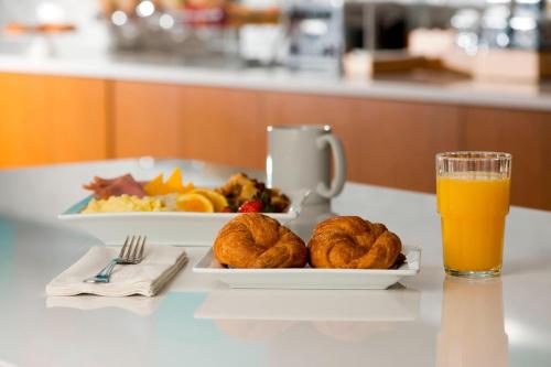 SpringHill Suites by Marriott Bellingham - image 3