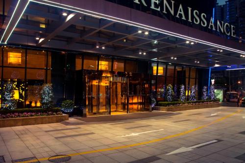 Renaissance Shanghai Zhongshan Park Hotel