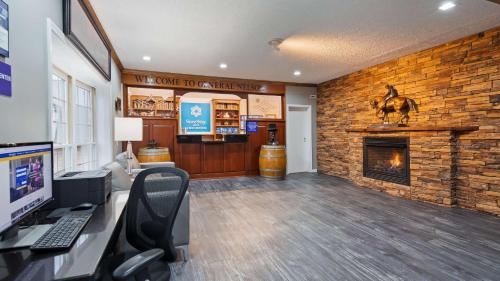 SureStay Hotel by Best Western Bardstown General Nelson - image 6