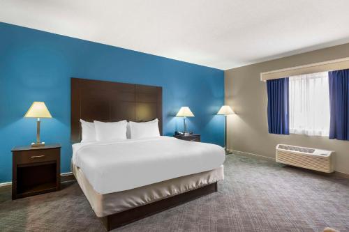 Comfort Inn & Suites Mundelein-Vernon Hills