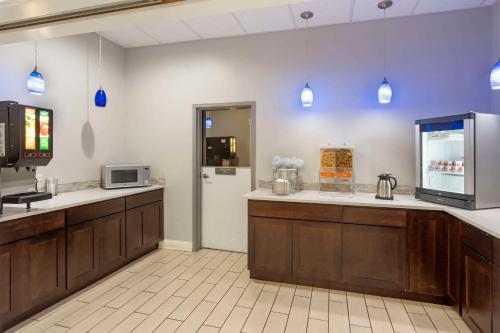 Comfort Inn & Suites Mundelein-Vernon Hills