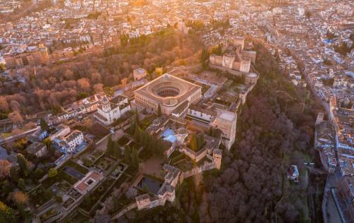 Alhambra Palace Hotel