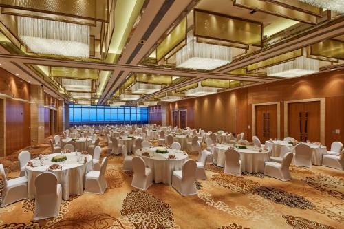 The Westin Nanjing Xuanwu Lake The Westin Nanjing Xuanwu Lake