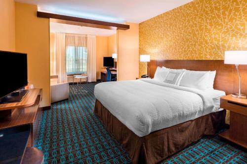 Fairfield Inn & Suites by Marriott Dallas Waxahachie - image 9