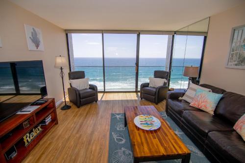 Two-Bedroom Apartment room in Capri Beach Accommodations at Capri By The Sea