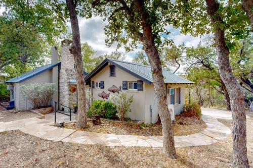 Axis Oaks Guadalupe River Compound in Ingram, USA