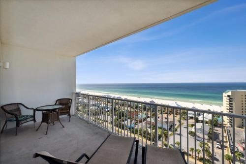 Laketown Wharf #1404 by Nautical Properties thumb 4