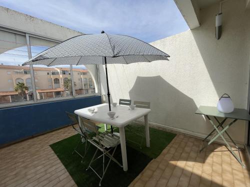 Appartement Sète, 3 pièces, 6 personnes - FR-1-338-541 - Location saisonnière - Sète