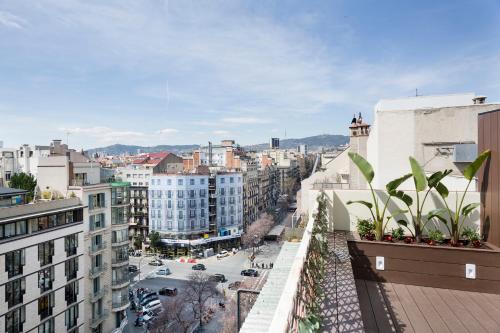 Apartment with Terrace image 10