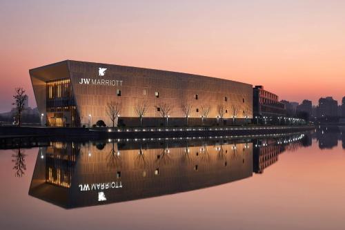 JW Marriott Shanghai Fengxian, Szanghaj