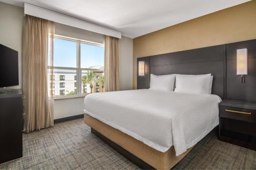 Residence Inn by Marriott Phoenix Glendale Sports & Entertainment District