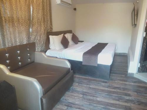 Comfort Triple Room image 2