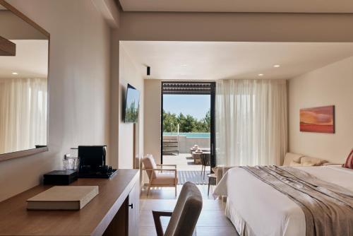 Celestial All Suites in Kefalinija