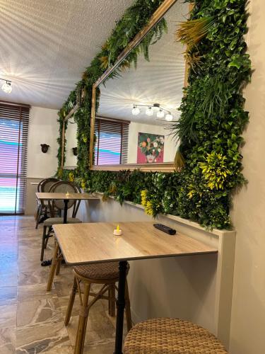 Ételek és italok, Ostal Pau Universite, Sure Hotel Collection by Best Western in Pau