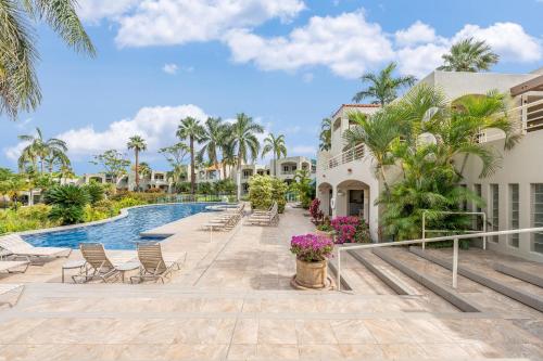 Palms at Wailea 2108