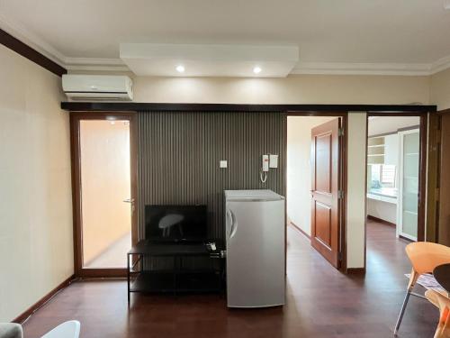 Apartemen luas 50m2 - 2 kamar tidur - Super Executive G Setiabudi 2BR 1BA - code 15 - Tap to explore photos