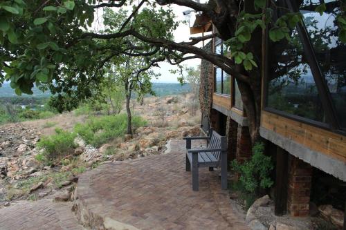 Luxury Treehouse on Bronberg Ridge in Tierpoort